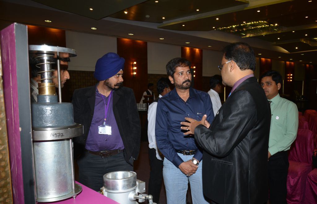 SUMMIT & PRODUCT DISPLAY  - Ahmedabad (2013)